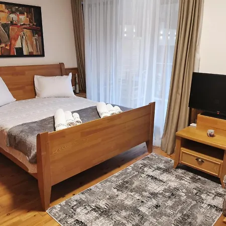 студио ади в комплекс пирин голф 호텔 5*